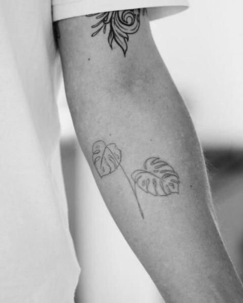 Monstera Line Tattoo, One Line Plant Tattoo, Dainty Monstera Tattoo, Tiny Monstera Leaf Tattoo, Simple Monstera Tattoo, Single Line Monstera Tattoo, Plant Lover Tattoo, Monstera Tattoo, Tat Inspiration