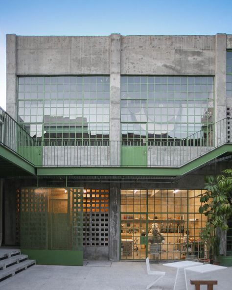 New buildings were added to the cleared courtyards in the middle of the complex. Factory Architecture Industrial Facade, Communal Housing, Loft Exterior, Industrial Facade, Concrete Exterior, Mexican Architecture, Factory Architecture, Brutalism Architecture, Concrete Buildings