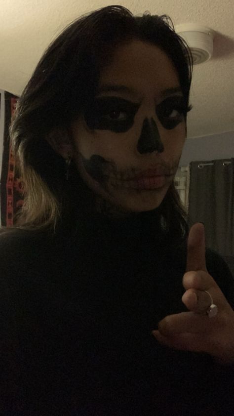 Female Halloween Makeup, Tate Skull Makeup, Tate Skull, Halloween Makeup Skeleton, Skeleton Face Makeup, Halloween Skeleton Makeup, Halloween Fits, Skeleton Face, Skeleton Makeup