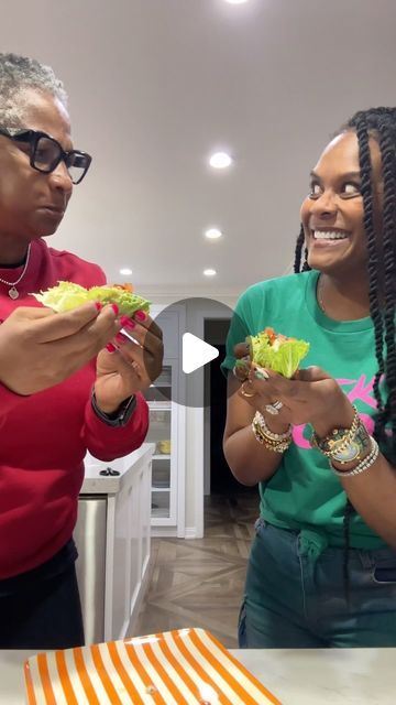 Raw Vegan Tacos Lettuce Wraps, Tabitha Brown Vegan Recipes, Raw Vegan Wraps, Raw Tacos, Raw Vegan Dinners, Raw Vegan Dinner Recipes, Vegan Lettuce Wraps, 200k Views, Taco Lettuce Wraps