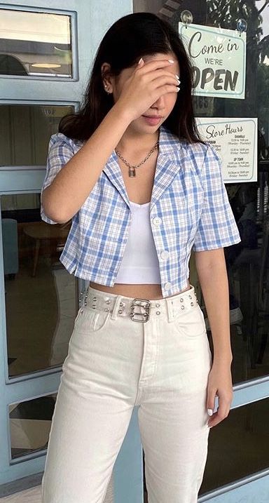 Polo Crop Top Outfit, Polo Crop Top, Green Outfits, Mode Chanel, Casual College Outfits, Casual Day Outfits, Quick Outfits, Easy Trendy Outfits, Crop Top Outfits