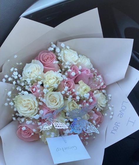 Cutest Flower Bouquet, Pretty Rose Bouquet, Pink And White Flower Bouquet Birthday, Bookay Flower Aesthetic, Bouquet For Mom Birthday, Ramo Aesthetic, Baby Pink Bouquet, Cute Flower Bouquets, Pink And White Flower Bouquet