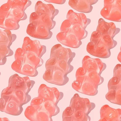 Coral Aesthetic Color, Pink Gummy Bears, Peaches Aesthetic, Japanese Peach, Peachy Aesthetic, Aesthetic Peach, Candy Cocktails, Peach Aesthetic, Strawberry Champagne