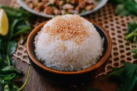 coconut rice Wok Wednesday, Easy Coconut Rice, Pork Larb, Larb Recipe, Thai Basil Beef, Chicken Flavored Rice, Easy Thai Recipes, Coconut Rice Recipe, Wok Of Life