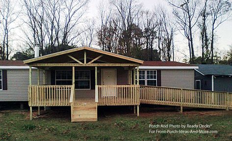 A Gable-Roof mobile home porch with a really nice design for an accessible wheel chair ramp by Ready Decks for Front Porch Ideas. Porch With Ramp, Wheel Chair Ramp, Mobile Home Porches, Mobile Home Deck, Manufactured Home Porch, Building A Porch, Mobile Home Decorating, Mobile Home Porch, Wheel Chair