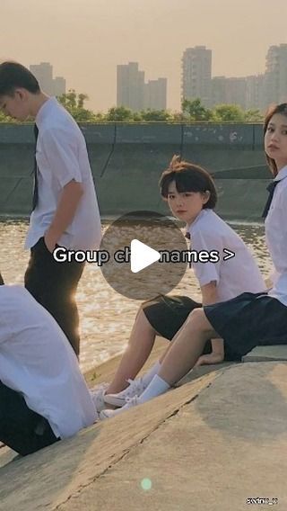 Instagram Group Chat Names, Girls Group Names Instagram, Friendship Group Names, Girl Group Chat Names, Aesthetic Group Names, Friends Group Name, Friendship Aesthetics, Group Chat Names, Girls Group Names