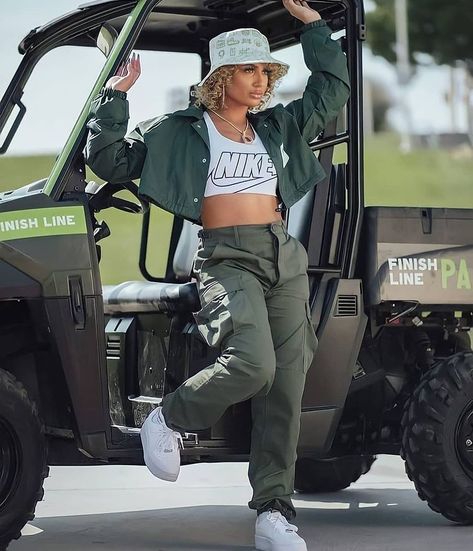 Dani Leigh Outfits, Danileigh Outfits, Fit Poses, Sara Core, Dani Leigh, Cargo Fit, Hiphop Fashion, Aged Cheese, Drip Drip