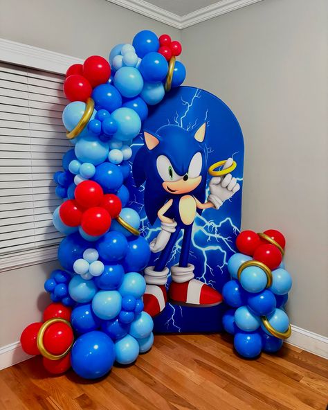 •💙💛❤️• Link in Bio for Inquiries ✨ ⠀⠀ ⠀ ⠀ #balloons #party #balloondecor #birthdayballoons #balloongarland #balloonartist #balloondecoration #eventdesign #birthdayballoons #balloonstylist #partydecor #events #partyplanner #balloonsri #partydecorations #eventdecor #sonic #sonicthehedgehog #sonicmovie #sonicparty #sonicx Sonic 3rd Birthday Party, Sonic The Hedgehog Balloon Arch, Sonic Birthday Centerpiece, Sonic Shadow Birthday Party, Sonic Balloon Arch, Sonic 3 Birthday Party, Sonic Party Decor, Sonic Balloon Decor, Diy Sonic Birthday Decorations