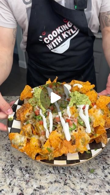 Air Fryer Dorito Nachos, Upside Down Nachos, Airfryer Nachos, Instagram Meals, Air Fryer Nachos, Food Dudes, Totinos Pizza, Totinos Pizza Rolls, Easy Air Fryer