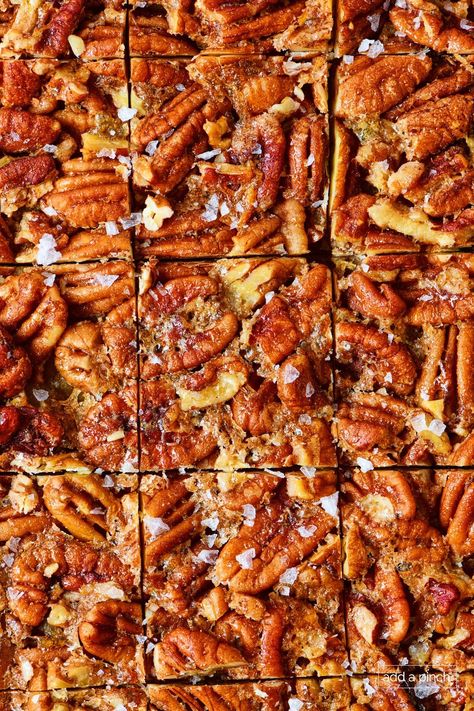 These are the best Pecan Pie Bars. This easy dessert recipe features a shortbread crust topped with a sweet pecan pie filling. These bars are perfect for Thanksgiving and Christmas and throughout the year. Best Pecan Pie Bars, Pecan Bars Recipe, Pecan Pie Bars Easy, Pie Bars Recipe, Pecan Pie Bars Recipe, Easy Bar Recipes, Southern Pecan Pie, Best Pecan Pie, Pecan Pie Filling