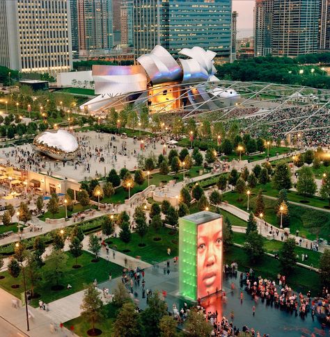 Millennium Park, Chicago Millenium Park Chicago, Millennium Park Chicago, Chicago Things To Do, Millenium Park, Buckingham Fountain, Chicago Aesthetic, Places In Chicago, Chicago Summer, Visit Chicago