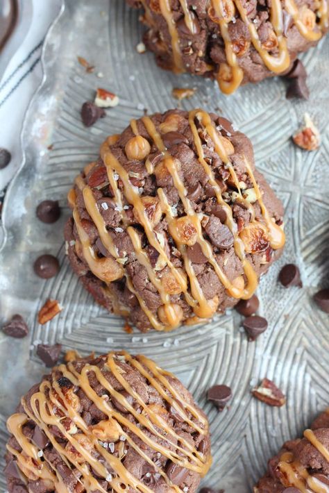 The Best Turtle Cookies - Baking with Blondie Caramel Balls, Stuff Cookies, Turtle Cookies Recipe, Turtle Dessert, Baking With Blondie, Melted Caramel, Turtle Cookies, Giant Cookie, Gourmet Cookies