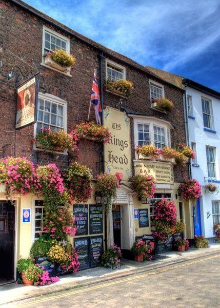 Deal, Kent, England. Uk Pub, English Pub, Kent Uk, British Pub, Kent England, Tea Rooms, Deal Kent, County House, Shop Fronts