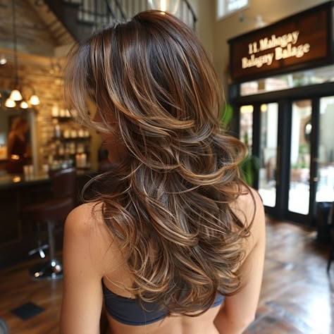 50 Mesmerizing Brown Hair Color Ideas for Brunette Golden Balayage Brunettes, Warm Brown With Blonde Highlights, Hair Colour Golden Brown, Latte Balayage, Golden Highlights Brown Hair, Brown Hair With Highlights And Lowlights, Chestnut Brown Hair, Brown Hair Color Ideas, Maple Brown