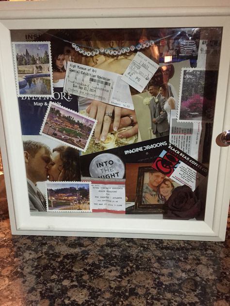 A shadow box that I made for a good friend of mine and her husband on their 1 year anniversary. It was very easy and inexpensive to make. Diy Crafts For Couples, Crafts For Couples, Friend Memories, Shadow Box Ideas, Shadow Box Gifts, Diy Anniversary Gift, Diy Shadow Box, Birthday Friend, Diy Anniversary