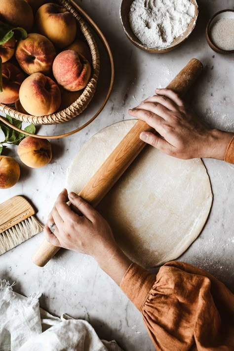 Bakery Photography, Butter Pastry, Sugar Puffs, Peach Tart, Perfect Peach, French Dessert, Food Photography Inspiration, Styling Photography, Fall Spices