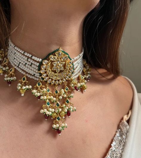 Polki Jewellery Sabyasachi, Polki Necklace Choker, Jadau Set, Statement Jewelry Necklace, Kundan Choker Set, Choker Pearl, Royal Indian, Light Jewelry, Kundan Choker