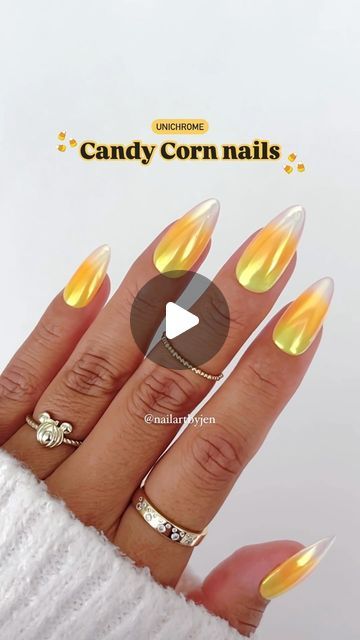 Jeanette Flores on Instagram: "Very classy, very demure Halloween nails ✨🎃✨ Candy Corn Unichrome glazed nails for all my classy girlies!! 💅🏽 💛🧡🤍  Save & Share for Halloween nail inspo, Follow for the tutorial 🫶🏼  Using @daily_charme (code: JEN10) •Unichrome powder  #demure #halloween #glazednails #chromenails #unichrome #pressonnails #glazeddonutnails #demurenails #classynails #cleangirl #coquette #uñas #uñasdehalloween #nailinspo #nails #whitechromenails #nailart #halloweennails2024 #nailtrends #nailvideos #candycorn #candycornnails #cutenails" Corn Candy Nails, Corn Nails, Glazed Nails, Candy Corn Nails, White Chrome Nails, Nail Candy, Short Acrylic, Short Acrylic Nails Designs, Halloween Nail