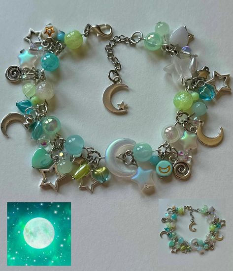 How To Make Cool Bracelets, Pearlescent Moon, Cool Bracelets, Kawaii Bracelet, Emo Jewelry, Funky Bracelet, Man Bracelet, Accessory Ideas, Moon Bracelet