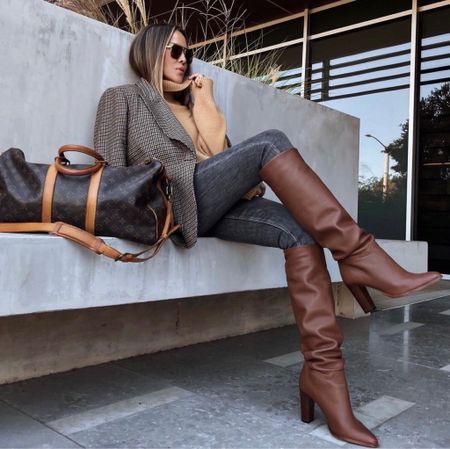 Long Brown Boots Outfits, Brown Boots Outfits, Fall Textures, Long Brown Boots, Reception Dress Short, Brown Lace Up Boots, Brown Boots Outfit, Winter Fashion Outfits Casual, Professional Wear