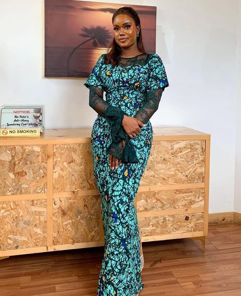 Kitenge Ideas For Ladies, Ankara Dress Styles For Church Fitting, Ankara Dress For Church, Long Ankara Dress Styles For Church, Ankara Owanbe Gown Styles, Ankara Church Dress Styles, Stylish Ankara Styles For Ladies, Owanbe Styles For Ankara, Latest Ankara Dress Styles For Church