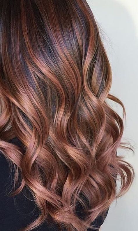 Fall Bayalage Brunette, Brown Hair Trends, Gold Balayage, Rose Gold Balayage, Rambut Brunette, Brunette Ombre, Gold Hair Colors, Hair Color Rose Gold, Brunette Balayage Hair