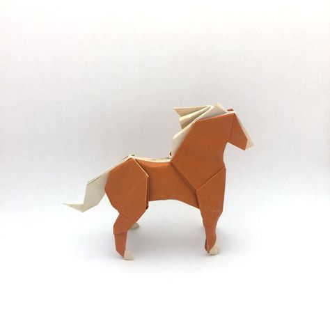 A fantastic little origami horse designed and folded by Mindaugas Cesnavicius #origami #horse Horse Origami, Easy Horse Drawing, Origami Horse, Toy Furniture, Origami Toys, Animals Horse, Origami And Quilling, Folding Origami, Origami Paper Art