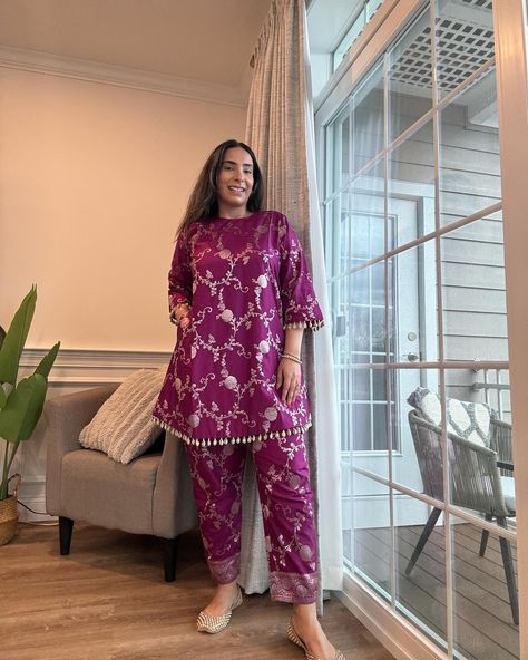 You in SS✨💙 Ft. Rekha silk kurta set with kaudi tassel details✨ Shop the look on the website or dm us #shriyasinghi Jamawar Dresses, Brocade Suits, Silk Kurta Set, Pajama Style, Dress Pant Suit, Draping Fashion, Style Pant, Silk Pajama, A Line Kurta