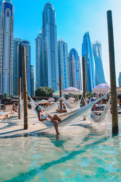 Chilling at Barasti Beach in Dubai Dubai Places To Visit, Dubai Itinerary, Places In Dubai, Dubai Instagram, Dinner In The Sky, Dubai Beach, Dubai Desert Safari, Sheikh Zayed Grand Mosque, Beach Place