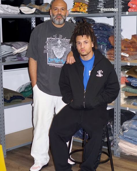 Celebrate Father's Day with Born X Raised's heartfelt new collection! 👨‍👧‍👦💙 Featuring local icons like Chris Gibbs, Anwar Carrots, Polo Cutty, and Eyedress alongside their mini-mes, this lineup is all about family and community. From embroidered coach jackets to graphic tees and New Era hats, there's something for every dad and kid. Available now! #BornXRaised #FathersDayCollection #FamilyFirst #LACommunity #Streetwear . . . . . . . . . . . . . . . . . . Content Ownership Disclaimer We appr... Chris Gibbs, All About Family, Coach Jackets, New Era Hats, About Family, Coach Jacket, Family First, New Era, New Collection