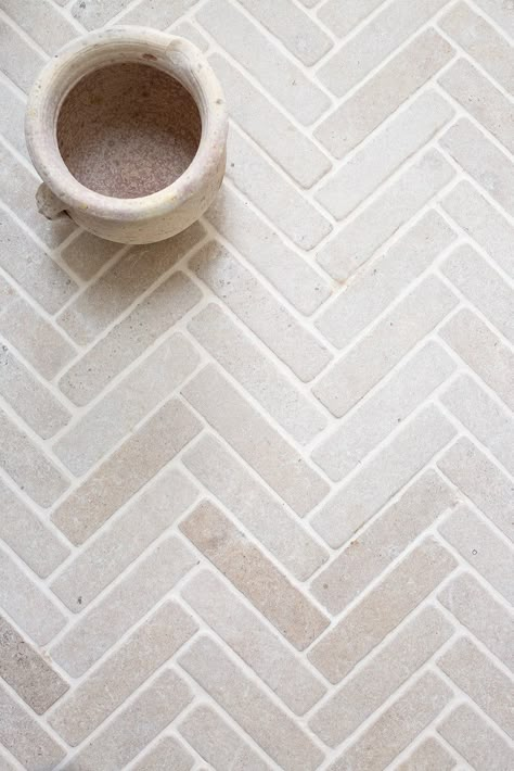 Laundry Tiles Floor, Natural Stone Tile Bathroom Floor, Limestone Herringbone Floor, Tumbled Stone Floor, Light Bathroom Tiles, Rustic Kitchen Flooring Ideas, Bathroom Stone Floor, Herringbone Floor Bathroom, Herringbone Tile Bathroom Floor