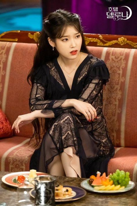 Luna Fashion, Chica Cool, Iu Fashion, Korean Actresses, Looks Chic, Korean Celebrities, Sweet Style, Fashion Photoshoot, Korean Beauty