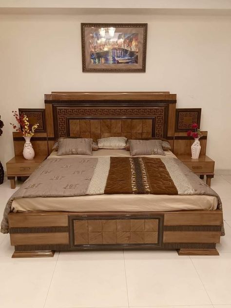 Vintage Room Decor Ideas, Solid Wood Bed Design, Latest Wooden Bed Designs, Latest Trends 2023, King Size Bed Designs, Bedding Aesthetic, Aesthetic Room Design, Aesthetic Bedroom Decor, Wood Bed Design