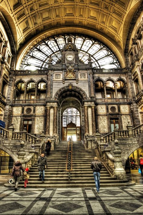 Antwerp Day Trip - 22 - Inside Central Station | Flickr - Photo Sharing! Steampunk Architecture, Travel Belgium, Europe Train Travel, Belgium Travel, Train Stations, Antwerp Belgium, Central Station, Live Entertainment, Model Train