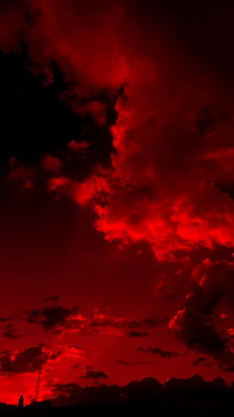 Pretty Red Wallpapers, Red Astethics Wallpaper, Red Hour Aesthetic, Red Clouds Aesthetic, Red Clouds Wallpaper, The Red Character, Red Skies Aesthetic, Red Astethics, Red + Core + Aesthetic