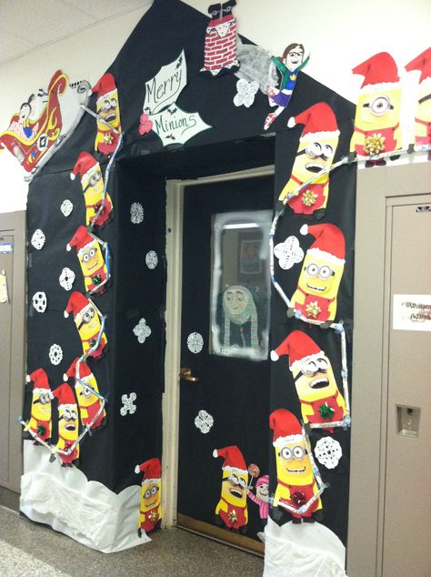 Minion Holiday Door! Minion Door Decorations Classroom Christmas, Minion Christmas Door Decorations, Minion Christmas Door, Minion Christmas Decorations, Classroom Door Decorating Contest, Christmas Door Decorations Classroom, Minion Door Decorations, Christmas Door Decorations For School, Merry Christmas Minions