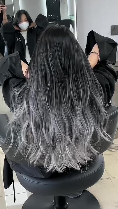 Black Hair With Grey Highlights Short, Ash Grey Hair Color Silver, Grey Hair Black Roots, Dark Grey Hair Dye, Black And Gray Hair, Black To Grey Ombre Hair, Black Hair With Grey Highlights, Hair Color Art, Lilac Grey Hair