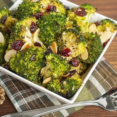 Almond Crumble, Roasted Broccoli Recipe, Turkey Cranberry, Cranberry Almond, Cooking App, Broccoli Recipe, Family Breakfast, Cranberry Recipes, Roasted Broccoli