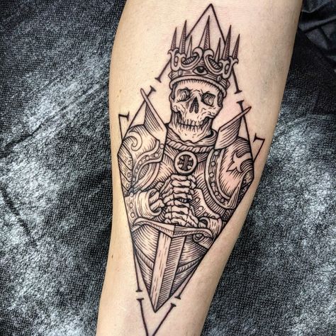 Viking King Tattoo, Egyptian Animal Tattoo, Skeleton King Tattoo, Medieval Sleeve Tattoo, Card King Tattoo, Onward Tattoo, King Tattoo Men, Knight Tattoo Medieval, King Skull Tattoo