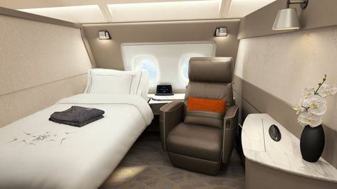 Inside Singapore Airlines’ new Airbus A380 luxury suites First Class Airline, First Class Flight, Emirates A380, Flying First Class, First Class Flights, First Class Seats, Business Class Flight, Relaxing Beach, Aeolian Islands