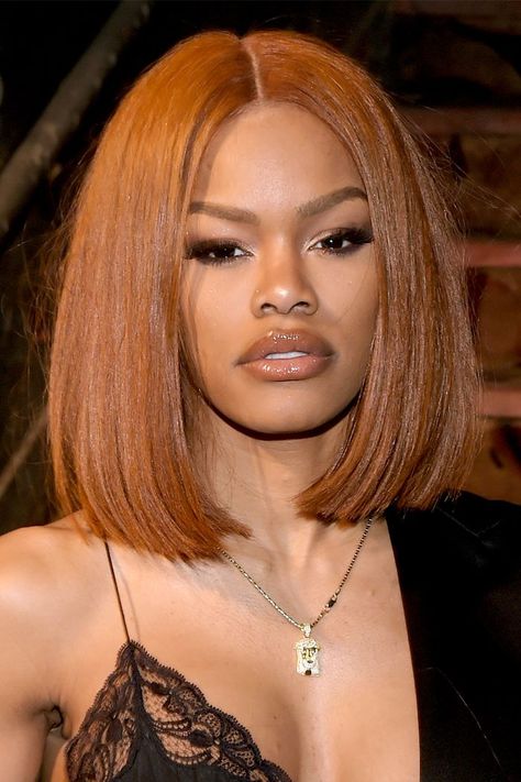 Thinking of a switch up in the hair color category? We rounded up all the celebrity looks we fawn over. Inside, find 10 hair colors for dark skin. Hair Color For Dark Skin Tone, Champagne Blonde Hair, Hair Color For Brown Skin, Hair Color For Dark Skin, Cheveux Oranges, Coco Austin, Dope Swag, Colors For Dark Skin, Celebrities Fashion