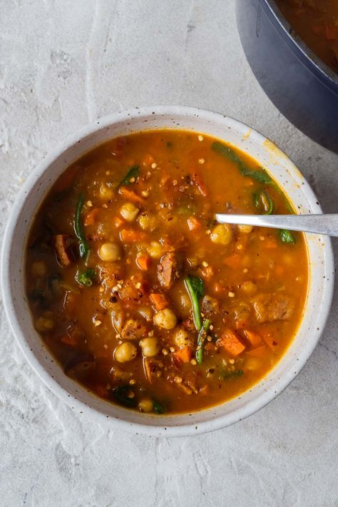 This is a treasured family recipe and one that I hope you that you will enjoy just as much, it's my chickpea pumpkin and chorizo soup. Pumpkin Chorizo, Chorizo Soup, Homemade Hollandaise Sauce, Eggs Benedict Recipe, Chickpea Soup, Focaccia Recipe, Modern Mediterranean, Avocado Cream, Cream Cheese Spreads