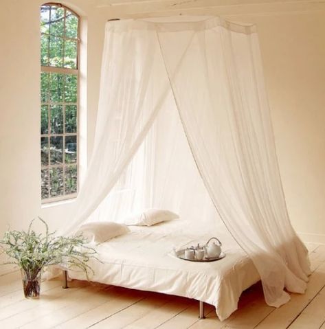 Mosquito Net Bedroom, Mosquito Net Bed, Canopy Bed Curtains, Bed Design Modern, Romantic Bedroom, Bed Canopy, Trendy Bedroom, Bed Curtains, Canopy Bed