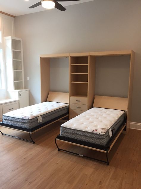 Double the Murphy beds and double the guests! 70 Bedroom, Twin Size Murphy Bed, Murphy Bed Ikea, Murphy Bed Desk, Modern Murphy Beds, Two Twin Beds, Murphy Bed Diy, Murphy Bed Plans, Hidden Bed