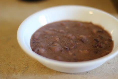 Basque Red Beans – The Basque Wife Basque Beans Recipe, Basque Beans, Basque Soup Recipe, Basque Recipes, Basque Culture, Raw Eating, Basque Food, Magical Fruit, Red Bean Soup