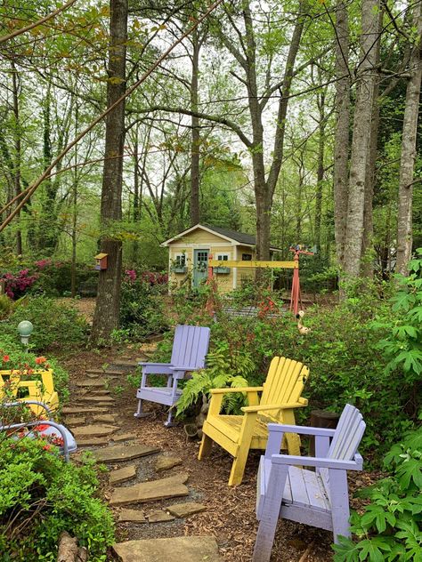 Peachtree City Georgia, Styling Photoshoot, Cottagecore Garden, Fine Gardening, Garden Help, Photoshoot Idea, Forest Garden, Garden Photography, Woodland Garden