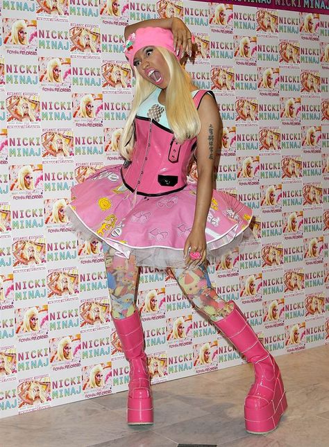 Nicki Minaj Nicki Minaj Halloween, Nicki Minaj Poster, Nicki Minaj Album, Zombie Barbie, Weird Barbie, Halloween Disco, Halloween Barbie, Pvc Corset, Zombie Photo