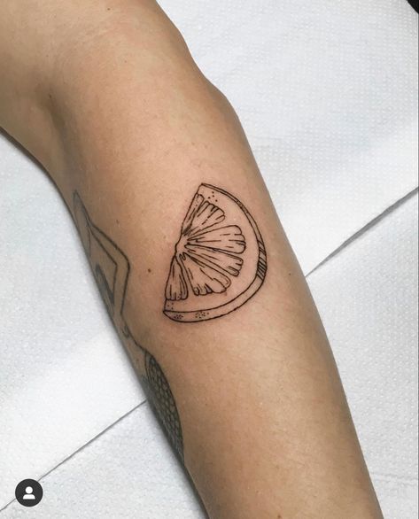 Lemon Slice Tattoo, Orange Slice Tattoo, Silly Tattoos, Watermelon Tattoo, Fruit Tattoo, Traditional Flash, Orange Slice, Tattoo Portfolio, Knee Tattoo