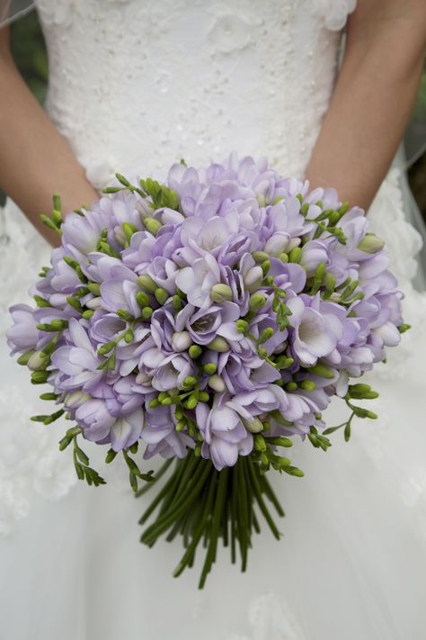 Freesias Bouquet, Freesia Wedding Bouquet, Freesia Bridal Bouquet, Freesia Bouquet, Romantic Wedding Colors, Freesia Flowers, Lilac Bouquet, Bridal Bouquet Flowers, Hand Tied Bouquet