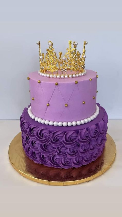 Purple Princess Cake Ideas, Purple And Gold Cakes Birthday For Women, Tangled Themed Sweet 16 Cake, Purple Princess Birthday Cake, Tangled Sweet 16 Cake, Purple And Gold Cake Ideas, Purple Castle Cake, Purple Cake Decorating Ideas, Purple Colour Cake